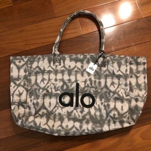 Alo Tote Bag
